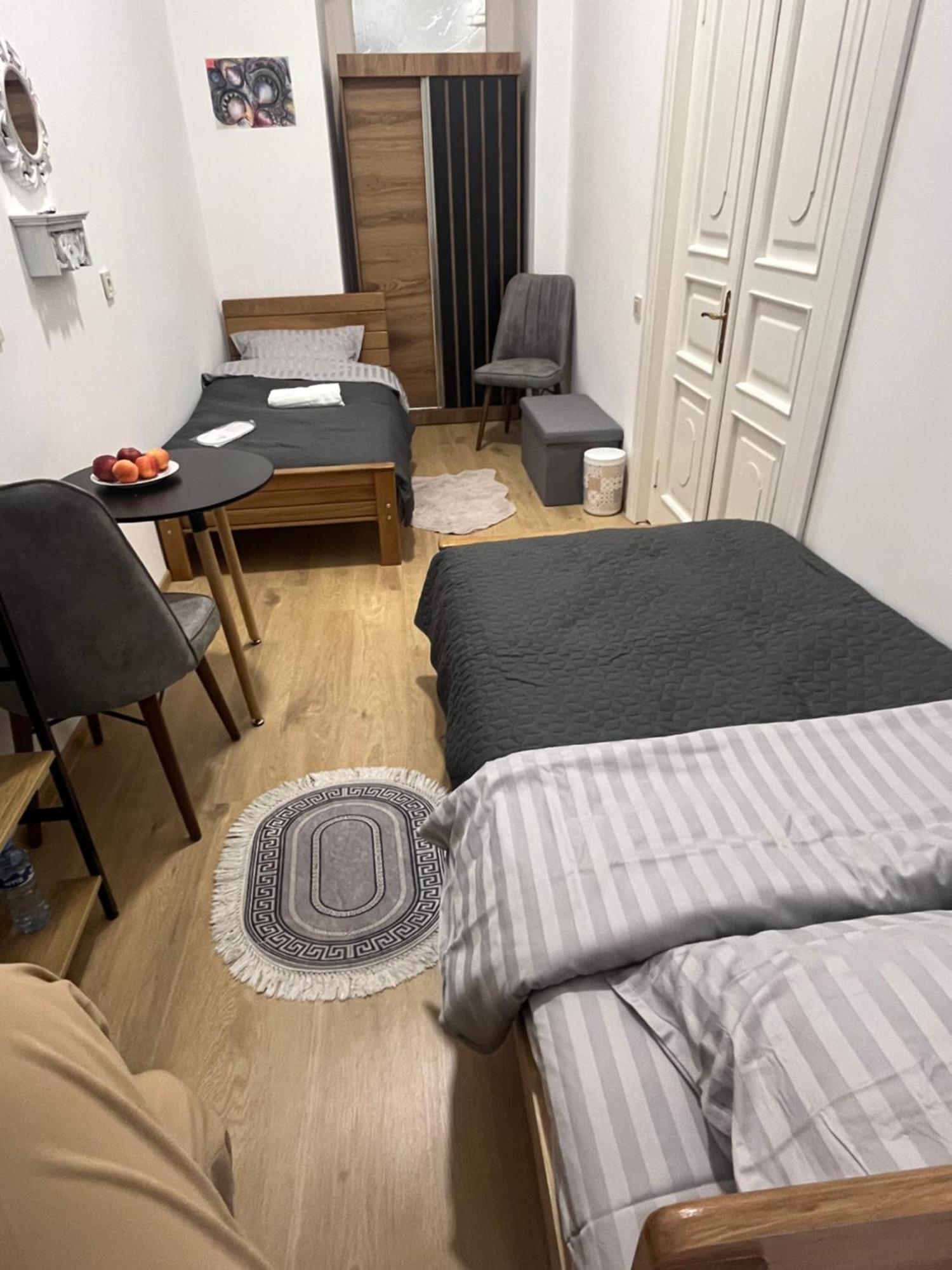 Salomes Guest Room Tbilisi Ngoại thất bức ảnh